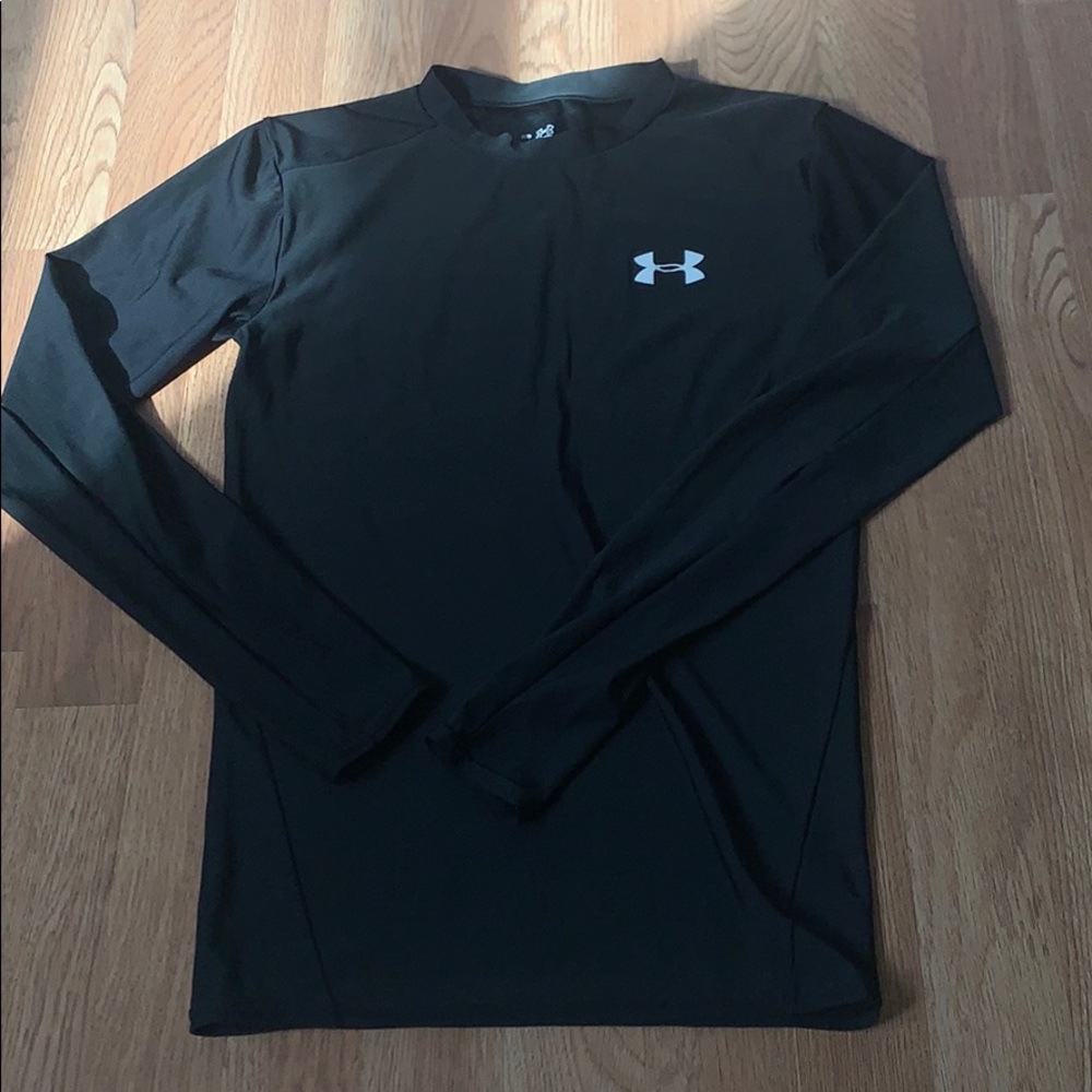 Black Under Armour Longsleeve